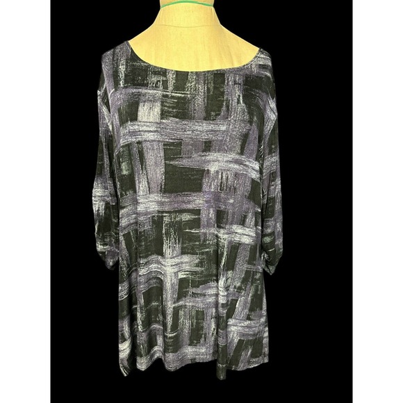 Chicos Travelers Top Shirt Slinky 3/4 Sleeve Round Black Geometric Print Size 3 - Picture 2 of 5